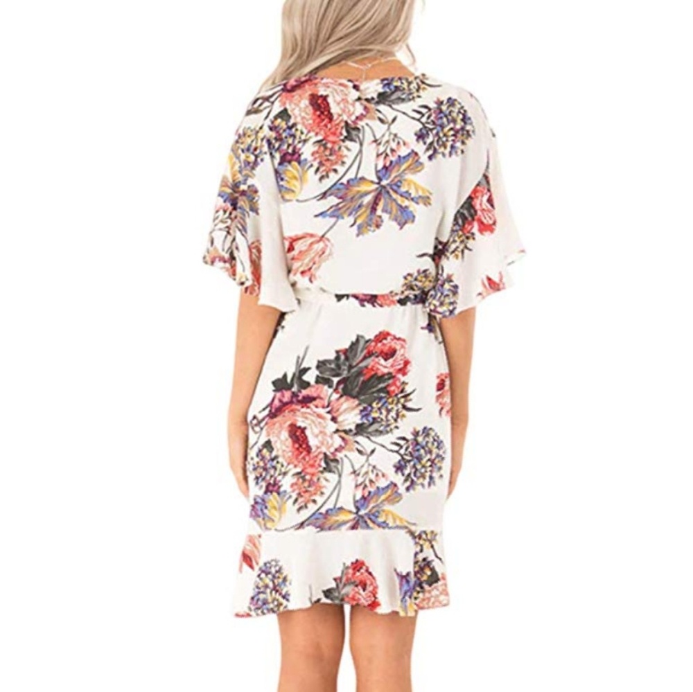 Floral Print Ruffled Sleeve Dress - Picture 2 of 2